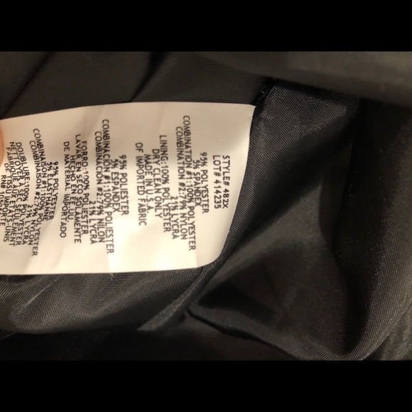 Xscape- Woman’s Floral Dress- Size 4 - Picture 9 of 12